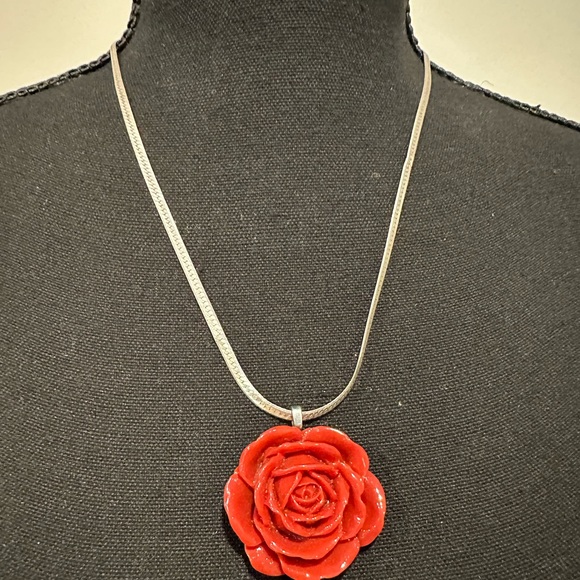 Handcrafted resin pendants. Chain is NOT included. - Picture 4 of 6